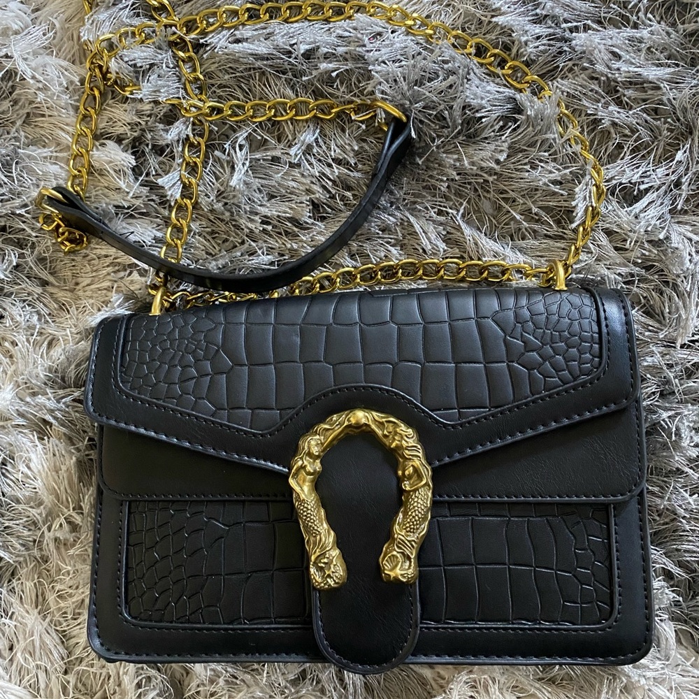 Black crossbody